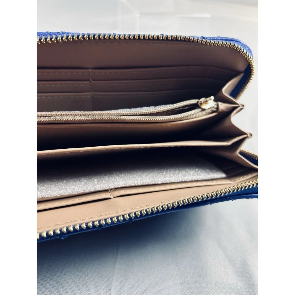 Anne Klein Blue Quilted Wristlet Wallet Zip‎ Around AK Clutch